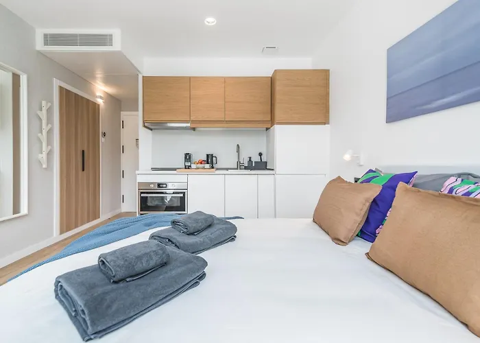 Готель La Vega De Ciudad Jardin