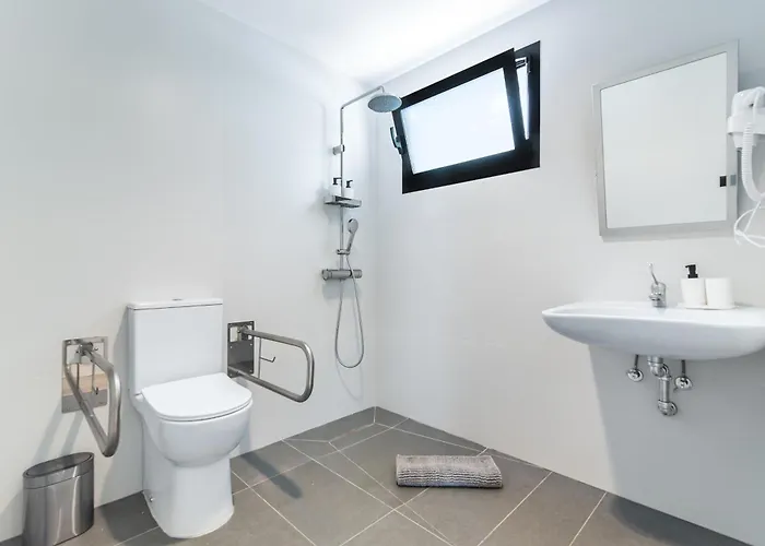 La Vega De Ciudad Jardin Готель