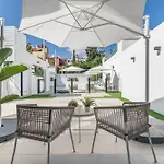 فندق La Vega De Ciudad Jardin 2*