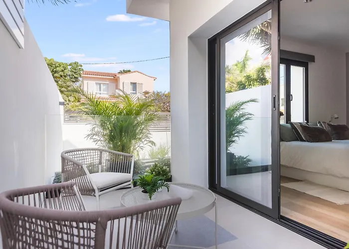 Hotel La Vega De Ciudad Jardin